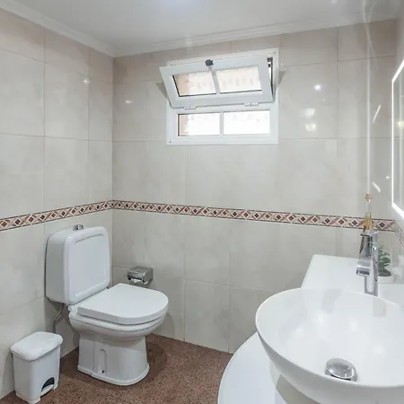 Jango Paradise Ferienhaus Funchal (Madeira)